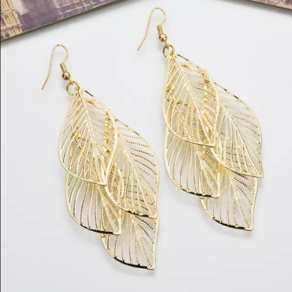 Multi Leaf Pattern Drop Gold Earrings - Picture 3 of 3
